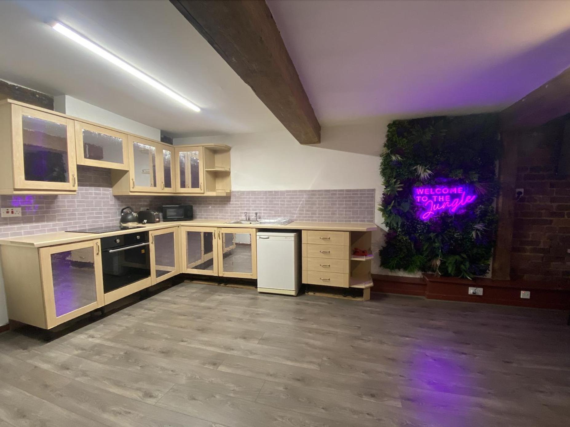 Rainford Gardens By Ustay Aparthotels Liverpool Exterior photo